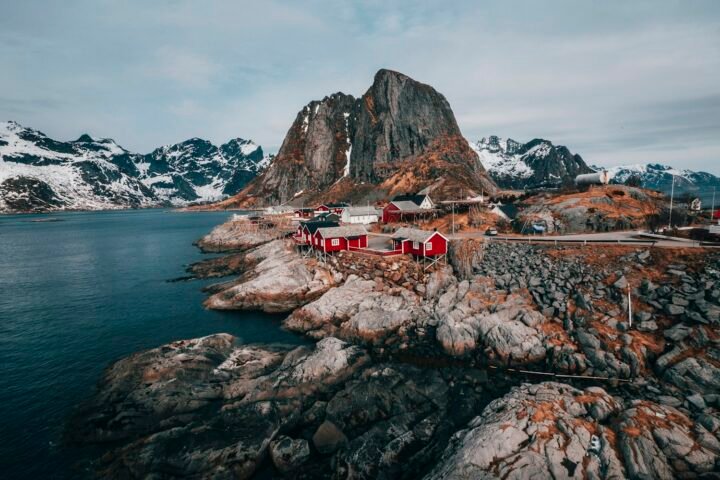 Patagonian Geodesic Domes: EcoCamp Wildlife & Wind Sanctuary Guide